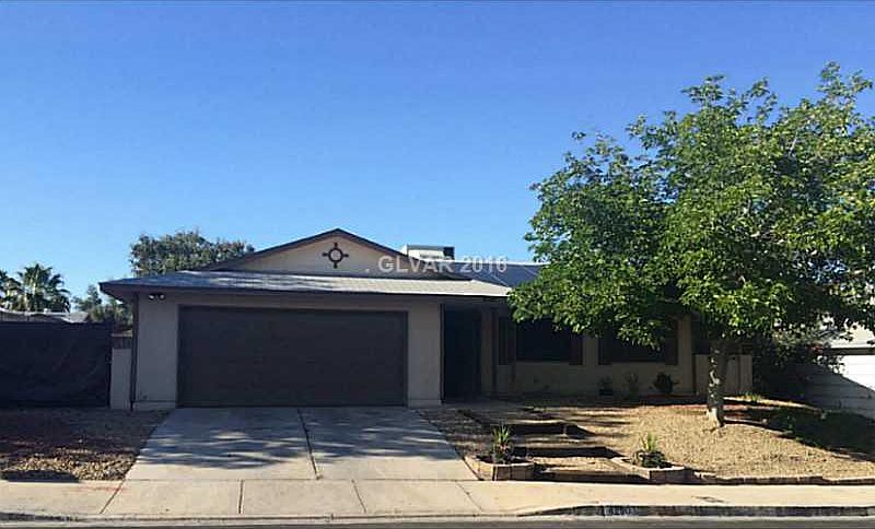 1st image of 4290 El Esteban Way