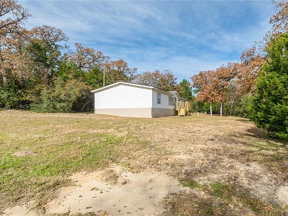 3rd image of 543 Pine Canyon Dr
