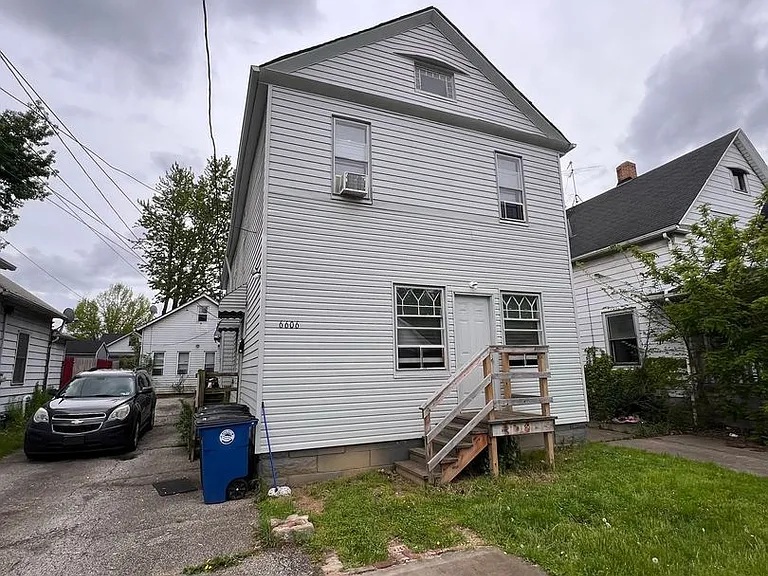 Hosmer Ave. 6606-6608 — Photo 3