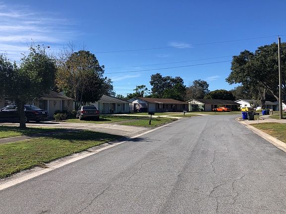 4th image of 2123 Cordova Cir W