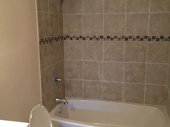 3rd image of 17305 NE 31st Ct