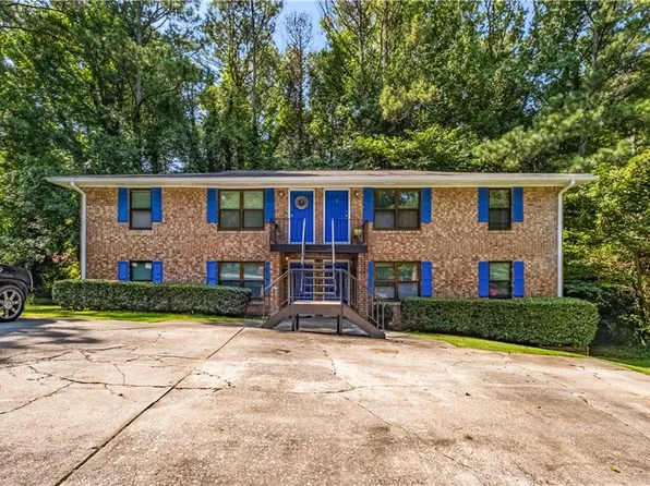 575 Springwoods Dr, Forest Park, GA 30297