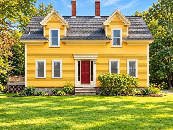 66 Old Cape Road, Kennebunkport, ME 04046