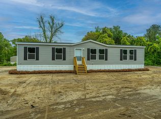 144 T Myers Dr, Saint Stephen, SC 29479