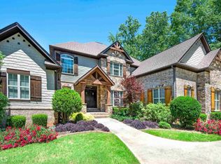 2170 Emerald Dr, Lake Spivey, GA 30236