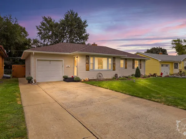 272 Belmont Ave, Bourbonnais, IL 60914