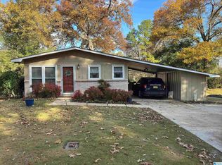 6602 Julia Cir, Leeds, AL 35094