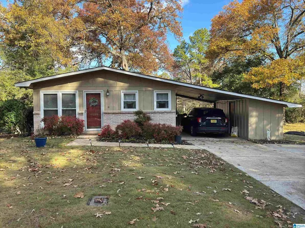 6602 Julia Cir, Leeds, AL 35094