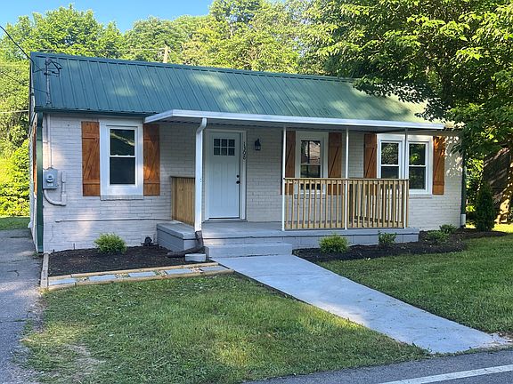 3rd image of 1308 Tranbarger Dr