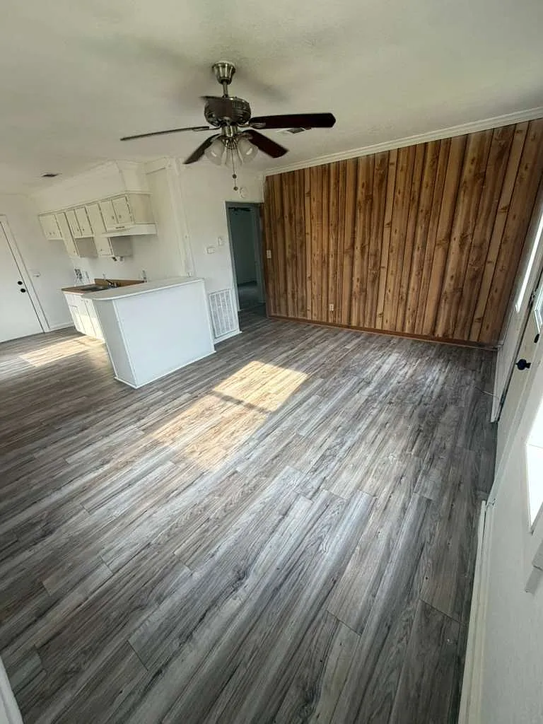 2 bed, 725 sqft, $1,050 — Photo 3