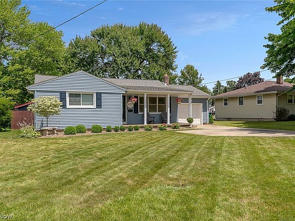 3rd image of 6012 Tam O Shanter Dr