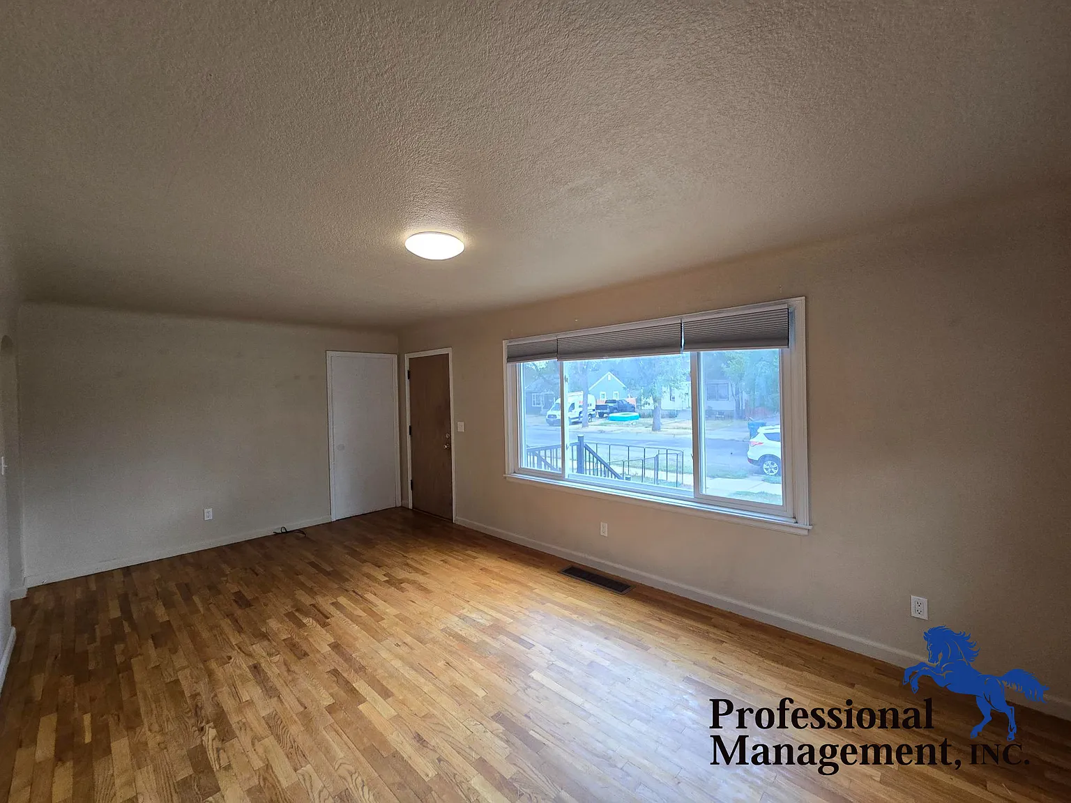 2 bed, 936 sqft, $1,095 — Photo 3