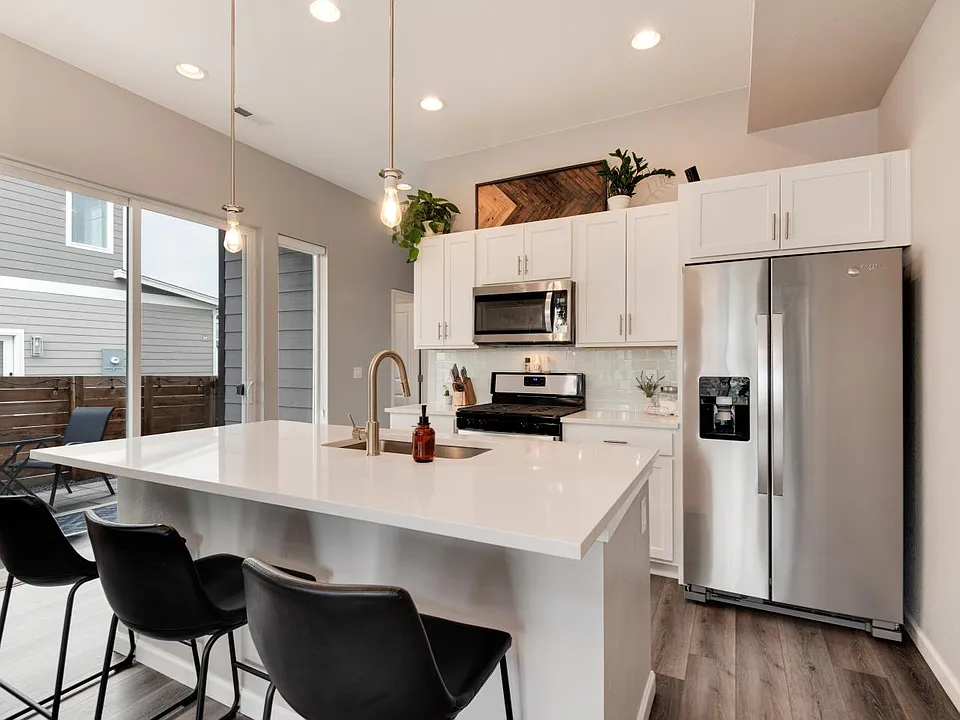 5331 E 63rd Pl