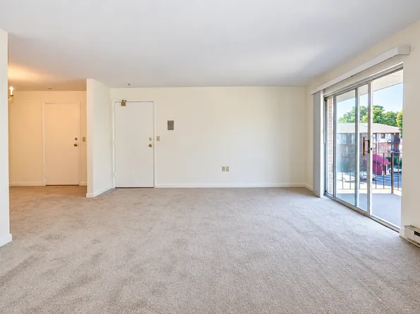 75 Elmwood Park APT 23, Quincy, MA 02170