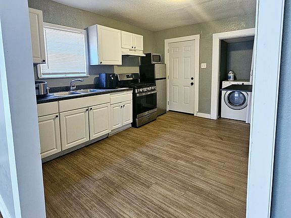 5th image of 1427 HAYS ST