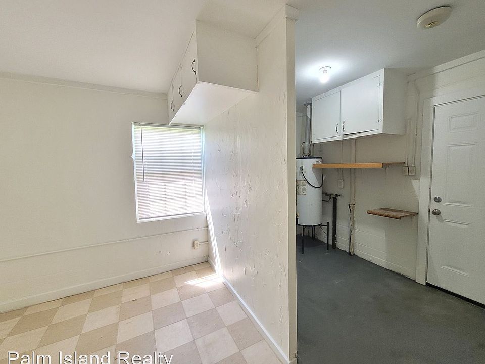 1st image of 218 McKinley Dr