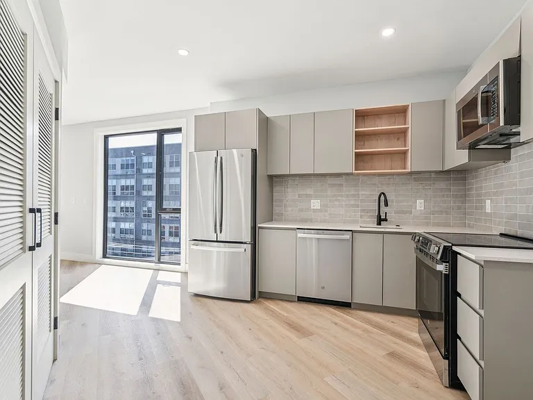 Triad Apartments: Brand New near Drexel & Penn — Photo 48