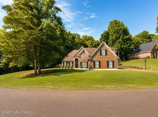 3426 Westwind Dr, Nesbit, MS 38651
