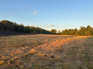 65512 E 202nd Rd, Wyandotte, OK 74370