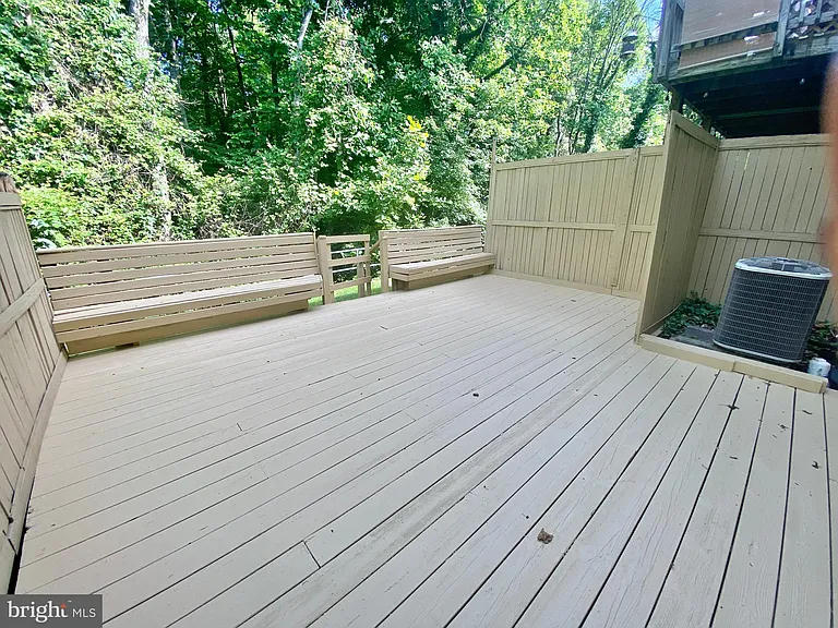 6212 Hillside Rd — Photo 33