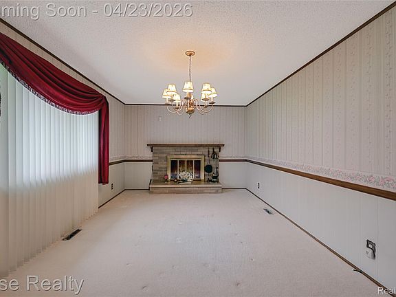 5th image of 7080 Aldredge Dr