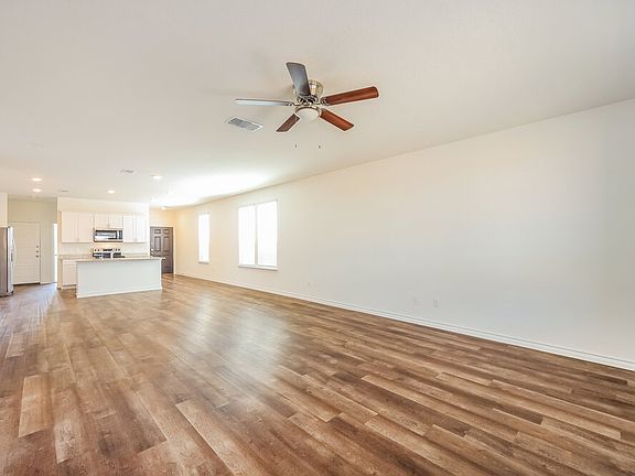 5th image of 10419 Monte Carmel Pl