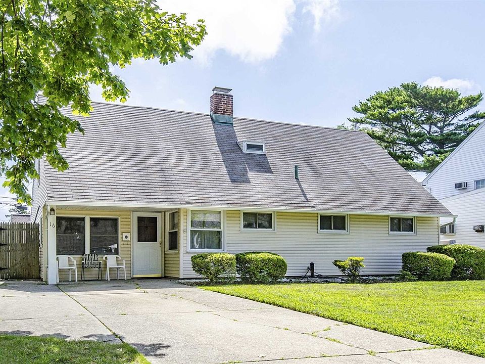 1st image of 16 Tarry Ln
