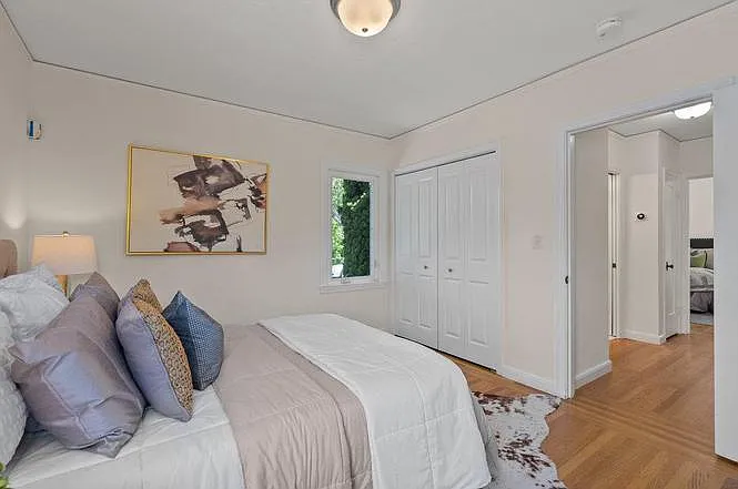752 Laurel Ave — Photo 14