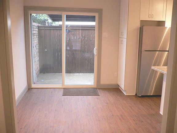 5th image of 9820 Park Lane Pl #9820