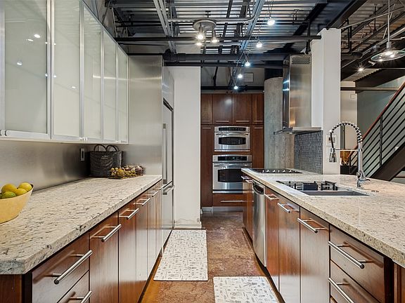4th image of 3110 Thomas Ave APT 111