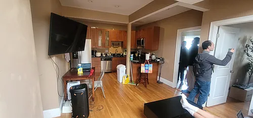 6 Saint Lukes Rd #4 Photo 1