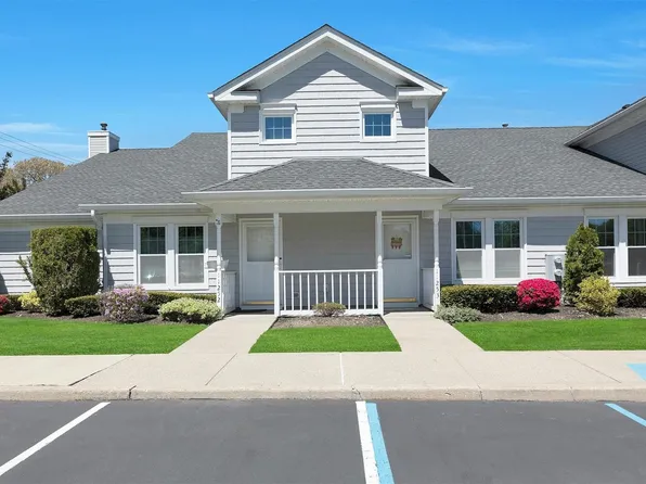 1125 Locust Avenue #3, Bohemia, NY 11716