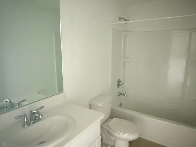 5780 Haven Ter — Photo 12