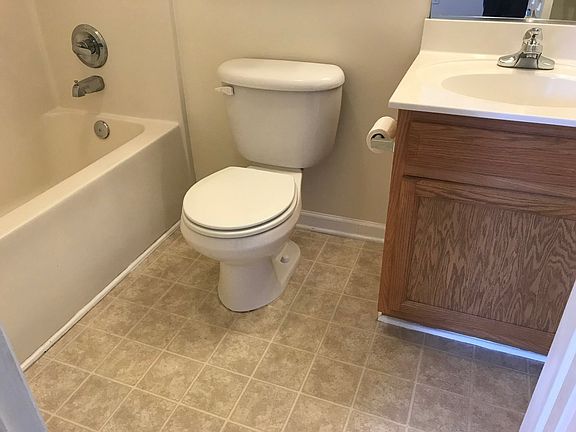 5th image of 200 Manning Way