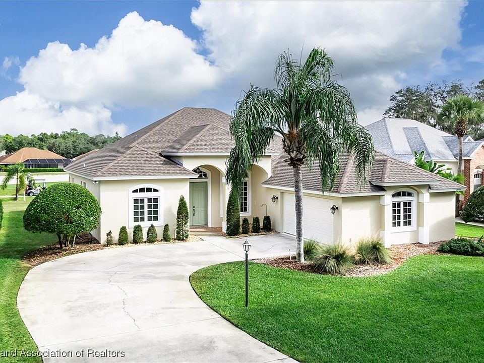 1st image of 2808 Briarwood Ln