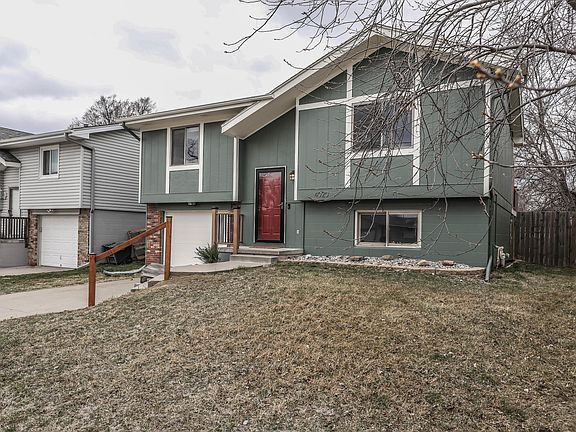 4th image of 4020 Avenue C