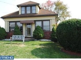 2469 Knights Rd, Bensalem, PA 19020