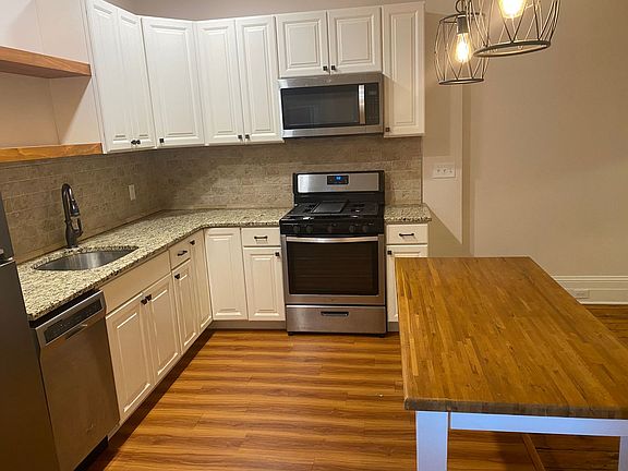 3rd image of 38 N Lime St APT 1