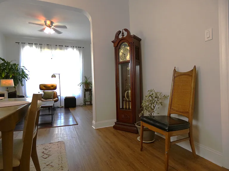 3043 W Lyndale St #1 — Photo 8
