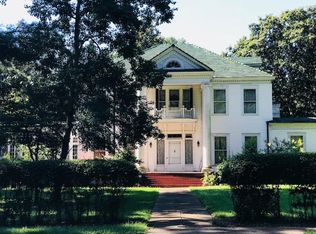 494 E Brame Ave, West Point, MS 39773