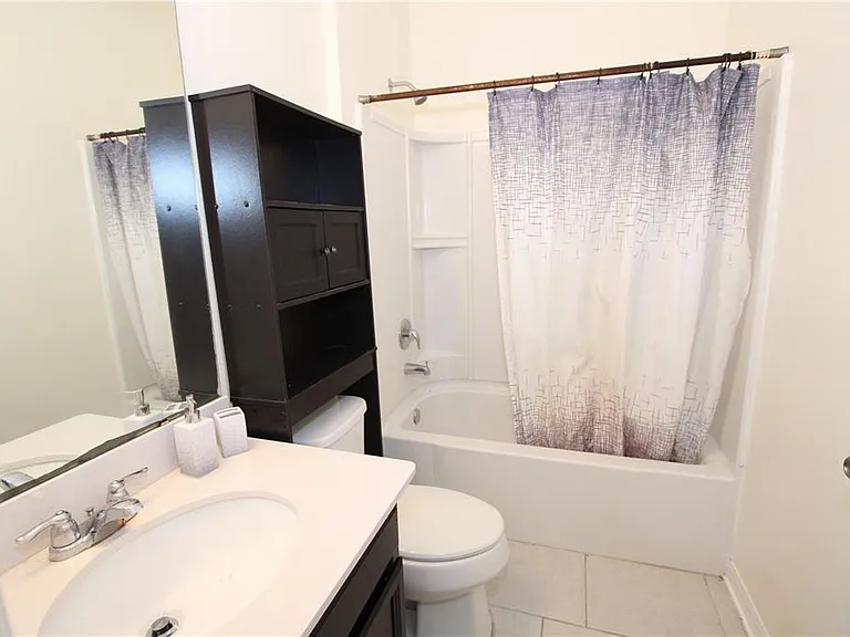 2380 Sanderling St — Photo 10