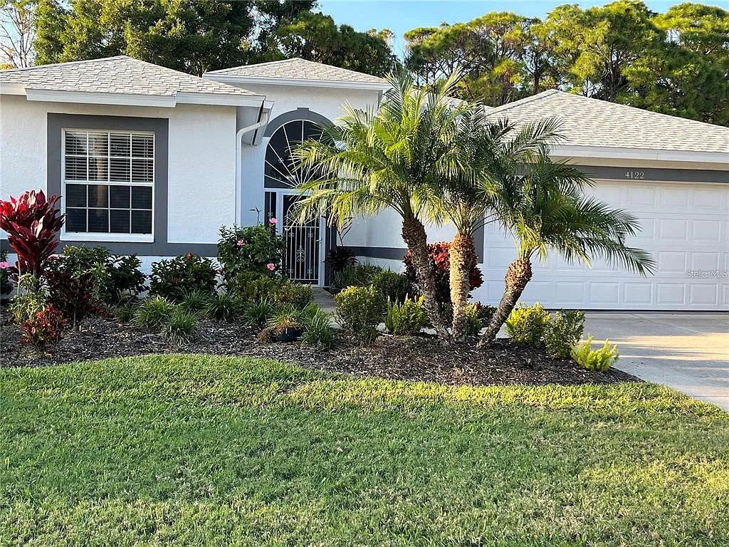 3 bed, 2.0 bath, 1950 sqft, $3,350 — Photo 2