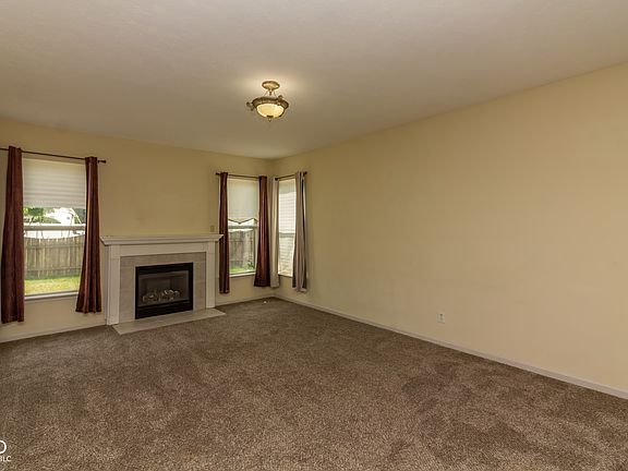 4th image of 12631 Geist Cove Dr