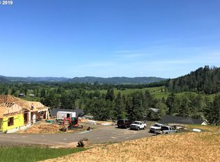 421 Madera Ln, Roseburg, OR