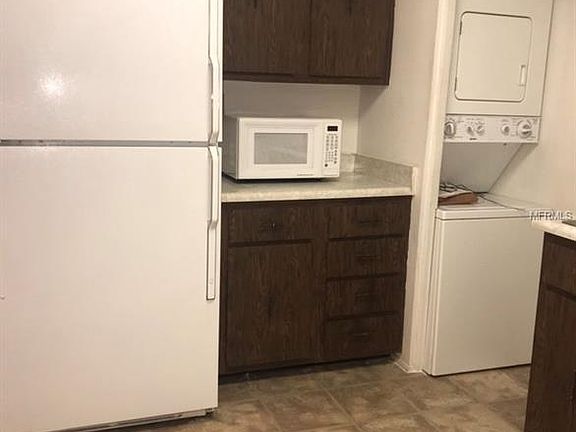 4th image of 7425 Daniel Webster Dr #10