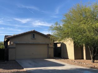 8401 N Crested Quail Dr, Tucson, AZ 85743