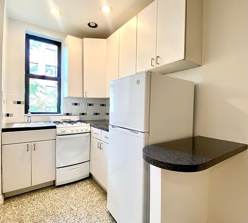 1st image of 433 E 83rd St APT 4b