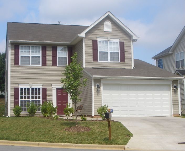 1st image of 3803 Parkway Vista Dr
