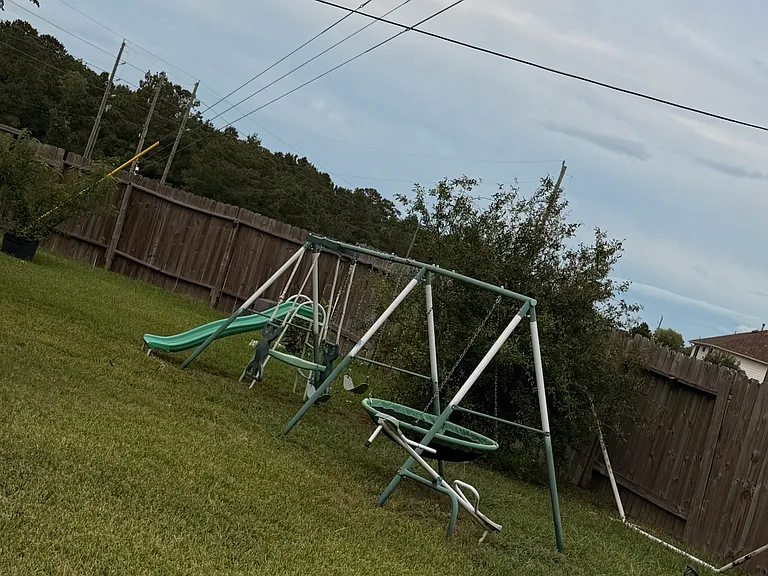 1247 Lavender Shade Ct — Photo 34
