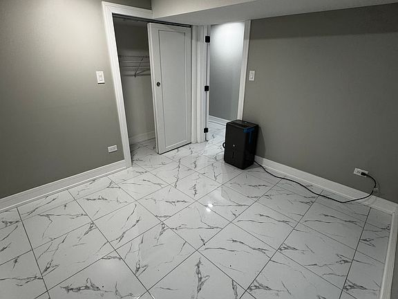 4th image of 1427 N Lawndale Ave #Basement